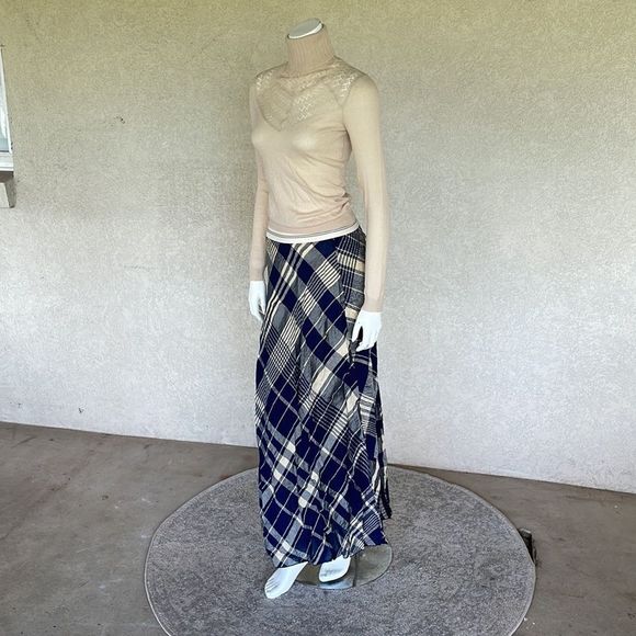 Burning Torch Plaid Skirt - Picture 1 of 8